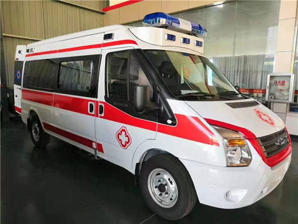思南县福特V362救护车